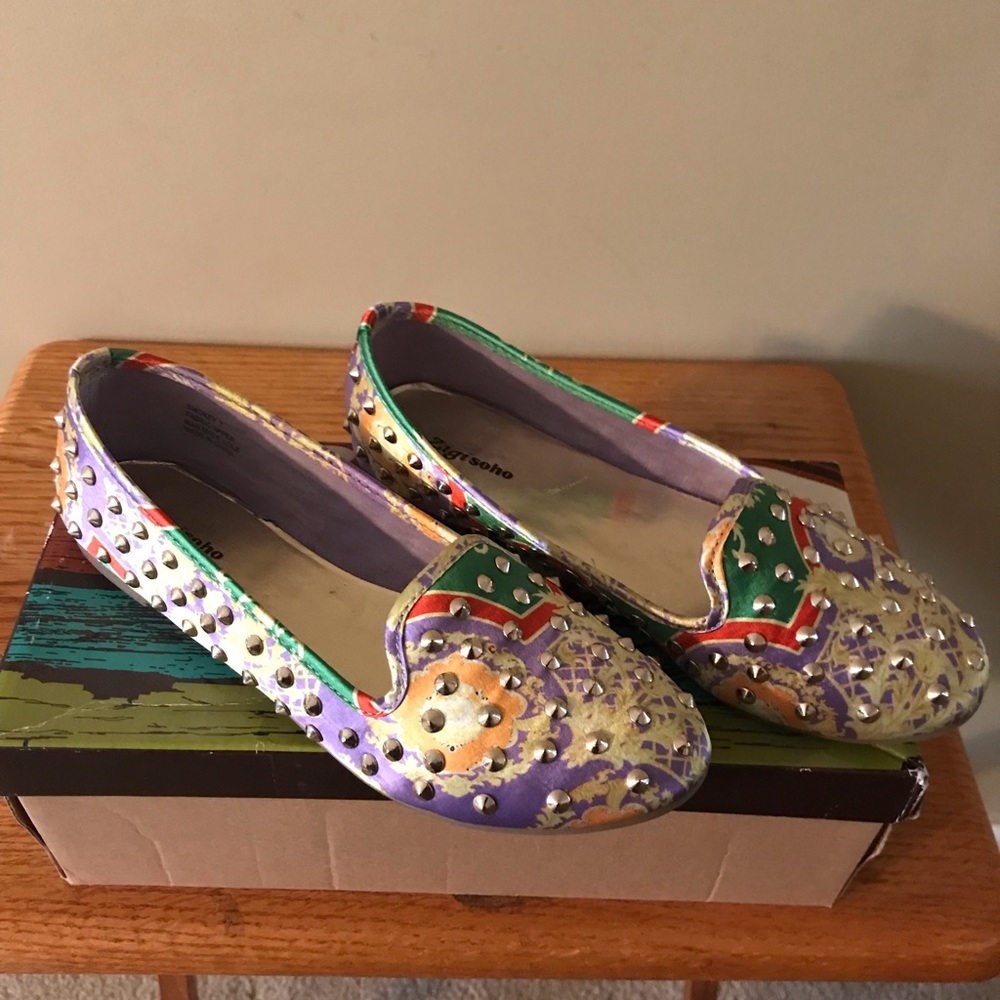 Multi-Colored Flats